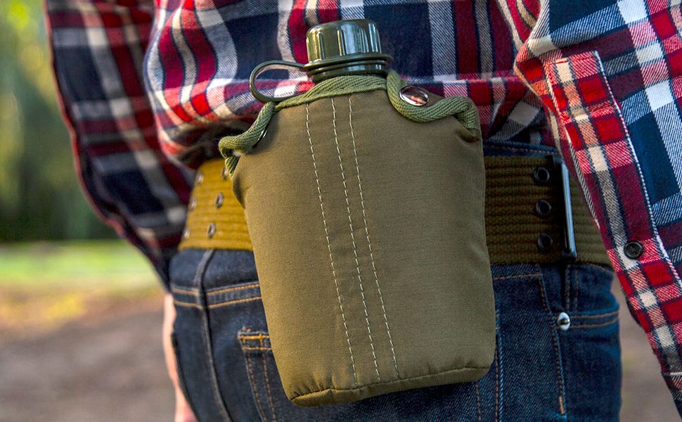 1 Quart Water Canteen with Cover - Military Green