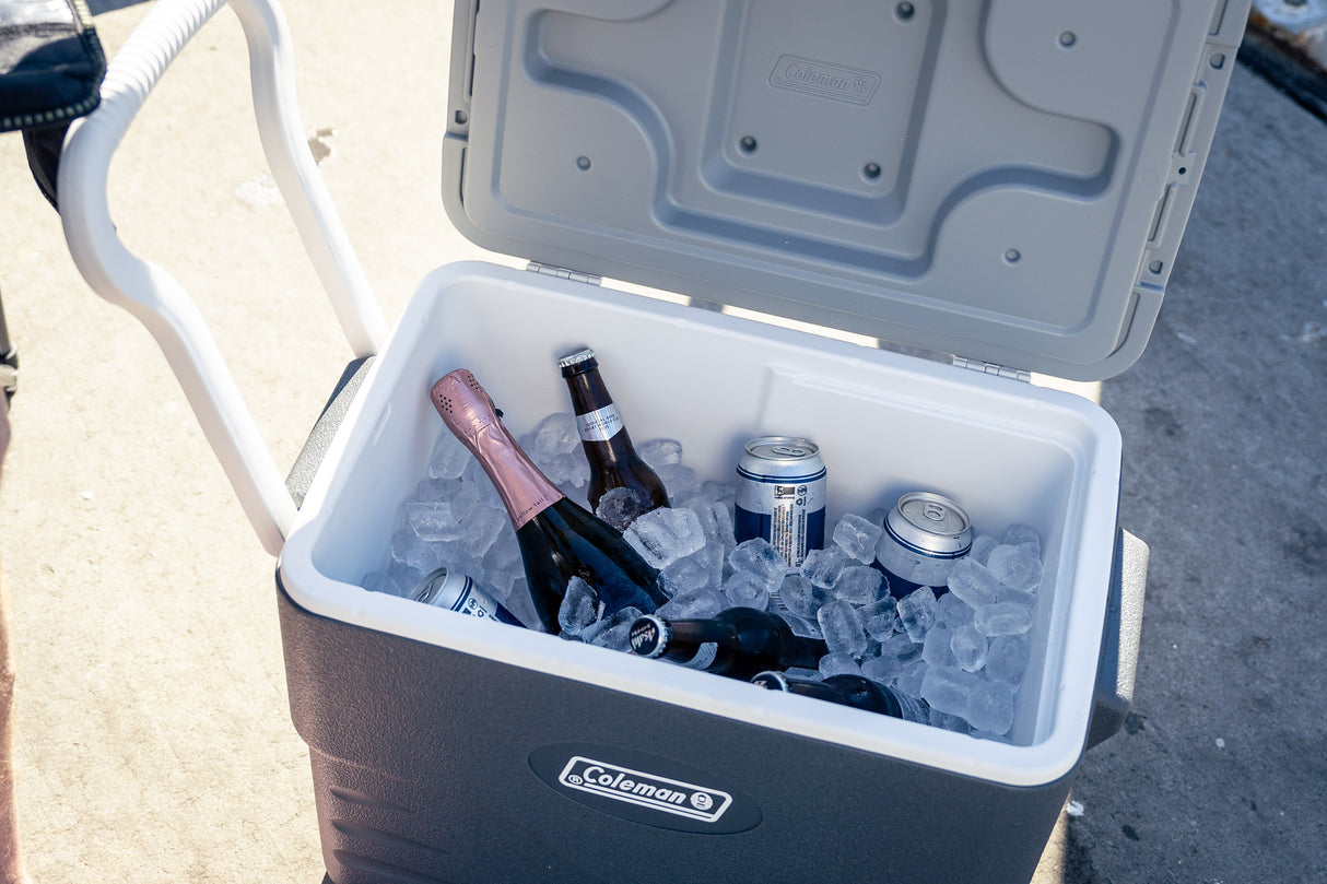 COOLER 38L WHEELED HARD COOLER COLEMAN